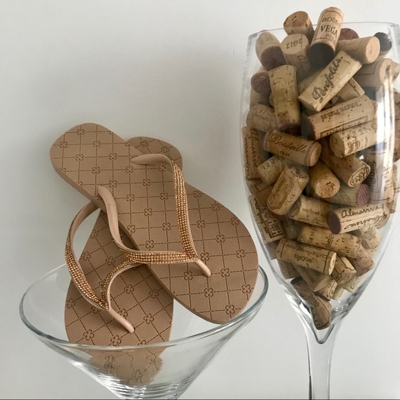 NWOT SPARKLED BRAZILIAN FLIP FLOP - Picture 7 of 8